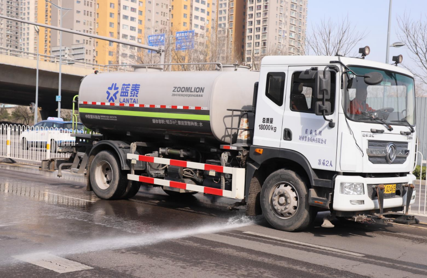 创城进行时·蓝泰在行动（一） 万柏林小井峪街办环卫服务中心清扫纪实